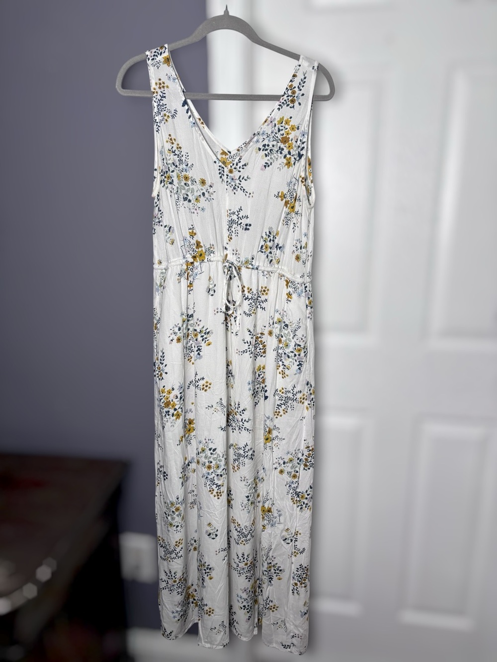 Lucky Brand White Floral Sleeveless Maxi Dress V Neck Large
